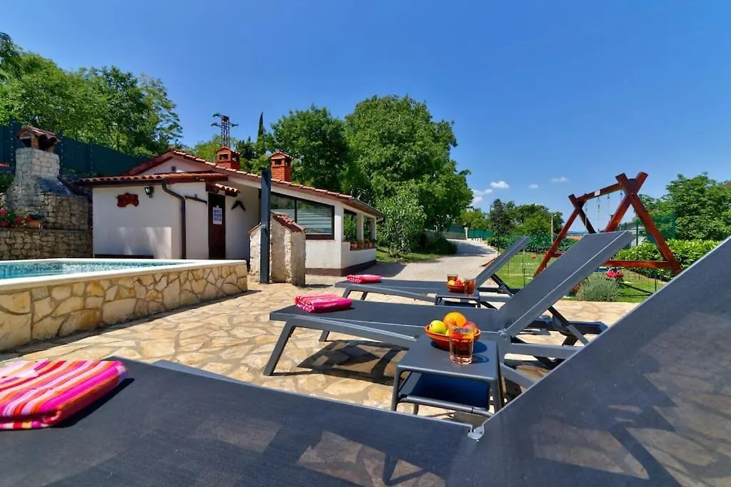 Piccola Casa - A Little Paradise Krsan Croatia